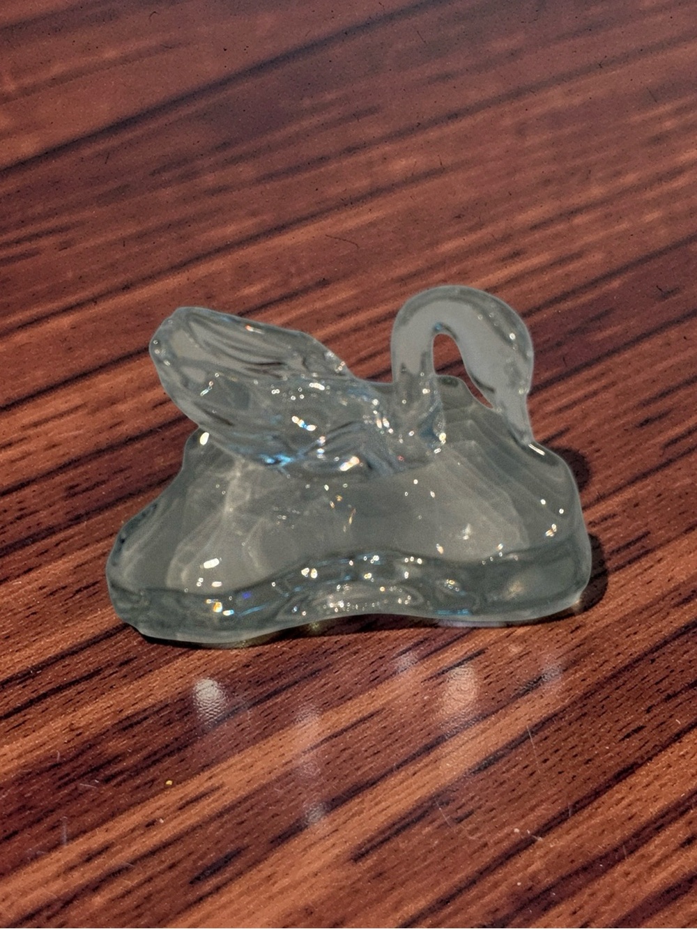 Lenox Clear Glass Swan Figurine - Translucent READ